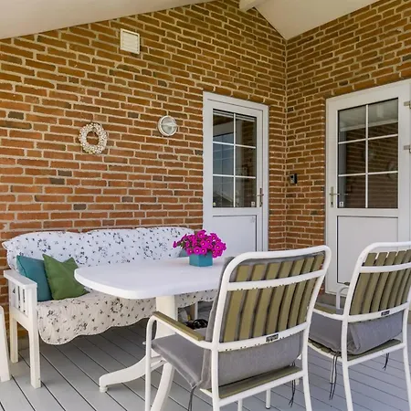 Frithger - 250m From The Sea By Interhome Lakolk