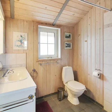 Frithger - 250m From The Sea By Interhome Lakolk